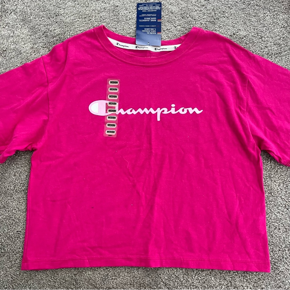 Cropped Champion Tee